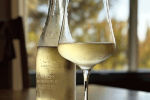 Cold Sauvi B in Glass